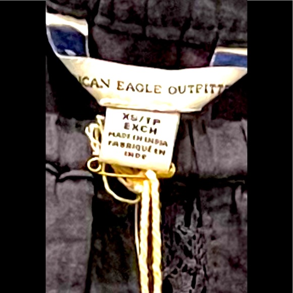 AmericanEagle Outfitters Lace Off the Shoulder Top - Picture 4 of 4